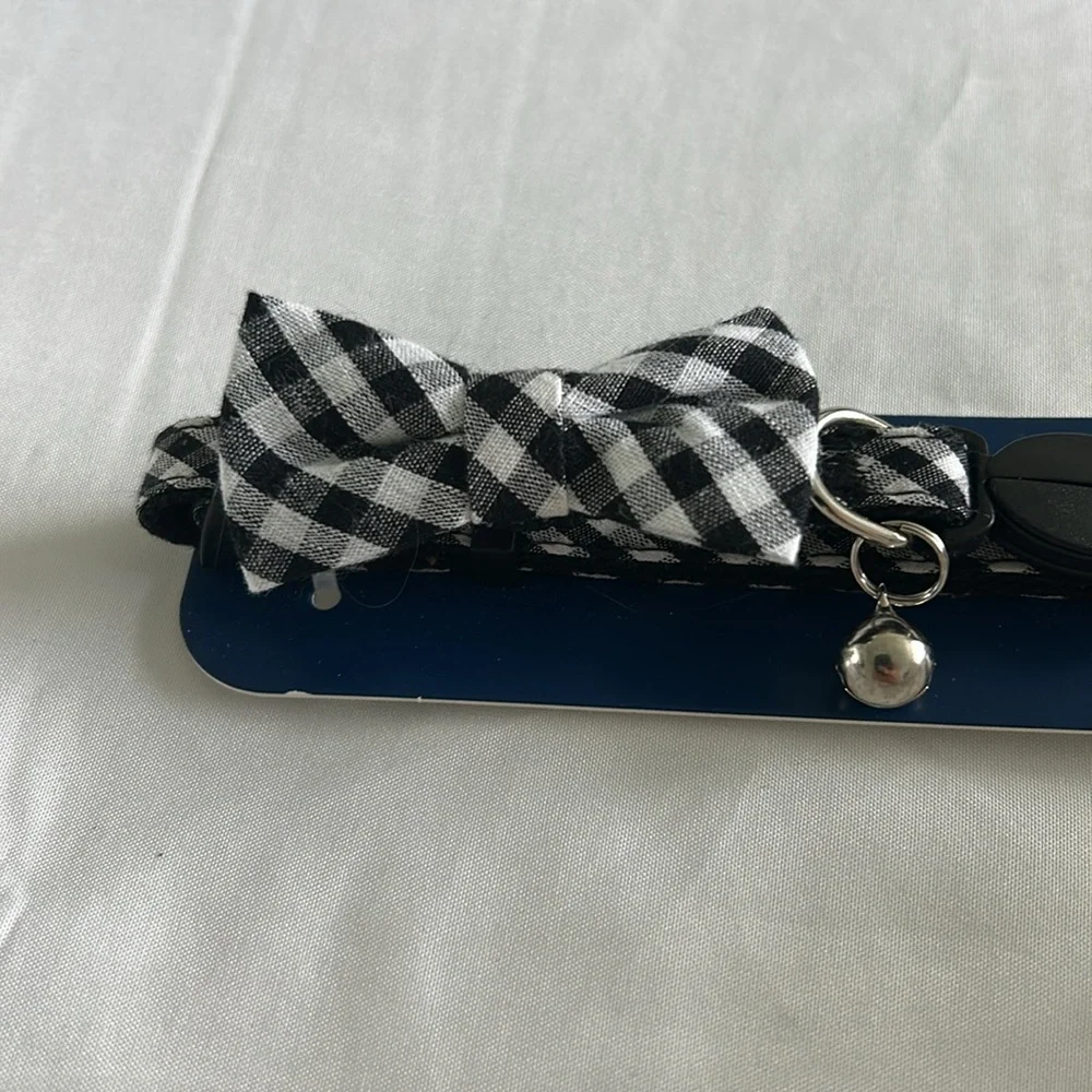 Youly the hipster Black Gingham Bowtie Breakaway Cat Collar (S/M)